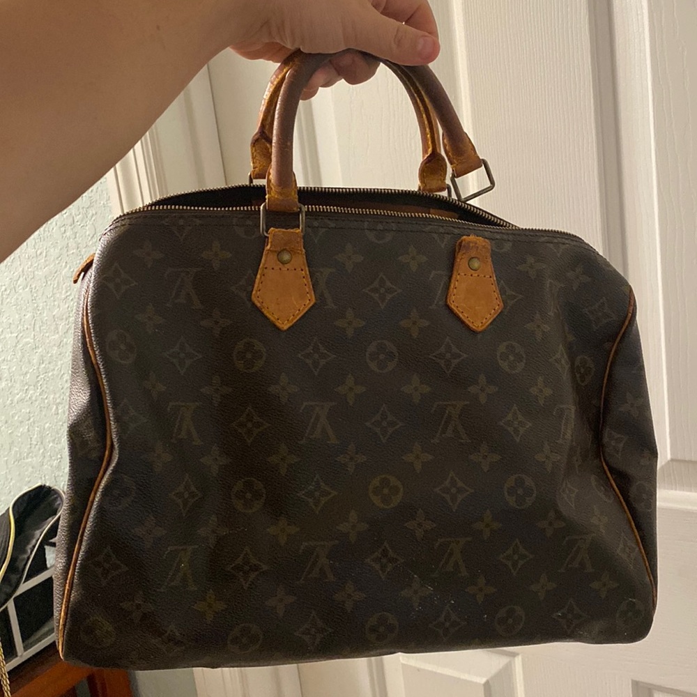 Authentic speedy 30